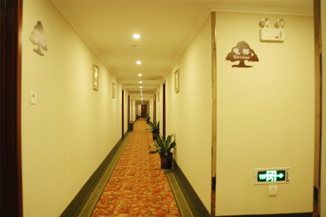 Greentree Inn Anhui Wuhu Fangte North Changjiang Road Business Hotel Buitenkant foto